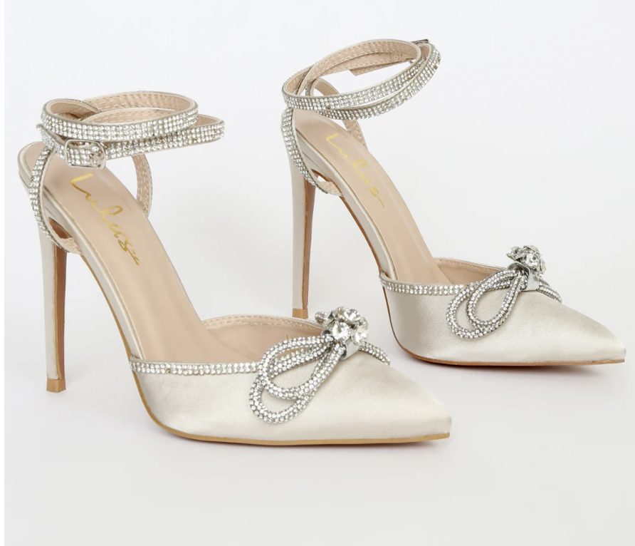 Most-comfortable-wedding-day-heels | Sonia Begonia Best Comfortable Wedding Day Heels