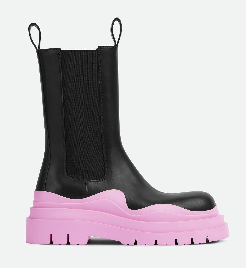 Bottega-veneta-tire-chelsea-boots | Sonia Begonia Bottega Veneta Boots