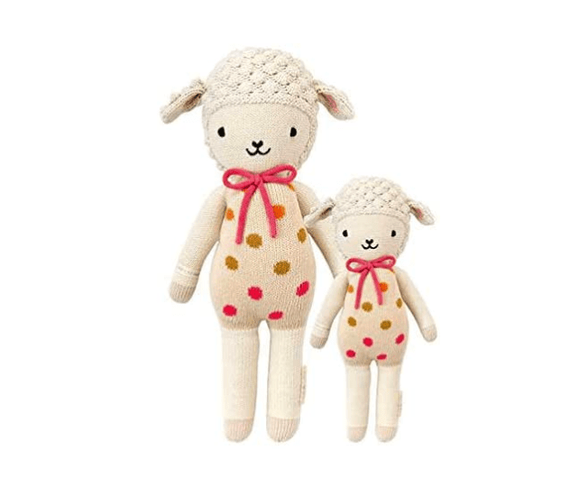 Stylish-baby-shower-gifts-for-stylish-moms-animals | Sonia Begonia Cuddle and Kind