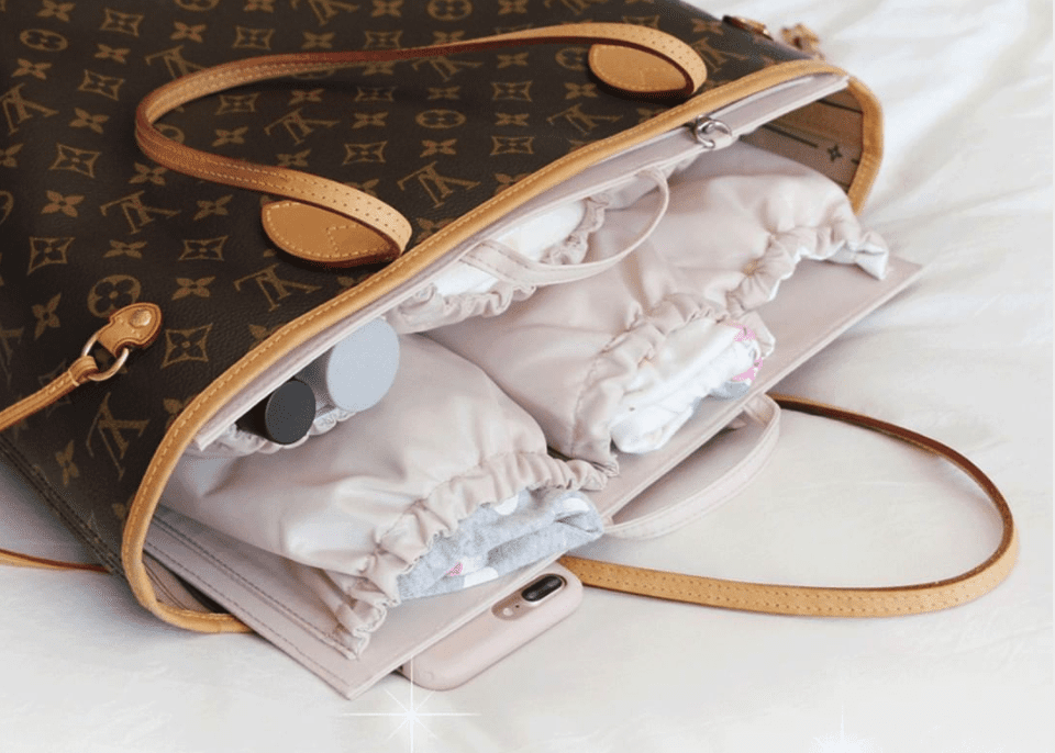 Stylish-baby-shower-gifts-for-stylish-moms-diaper-bag-insert | Sonia Begonia Stylish Baby Shower Gifts for Stylish Moms