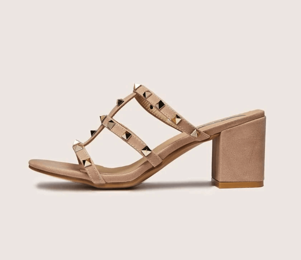 Nude-valentino-heels-look-alikes | Sonia Begonia Heels like Valentino Rockstud