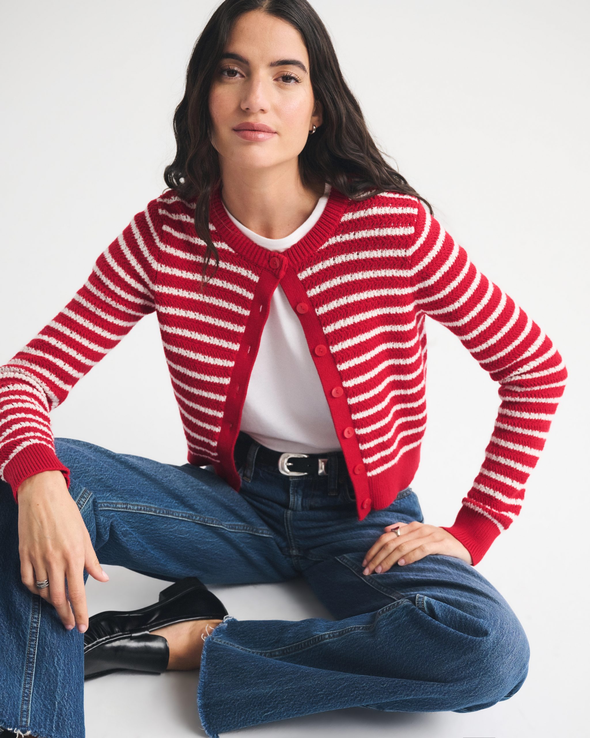 Fitted shrunken crew cardigan from Abercrombie, a Sezane Gaspard cardigan alternative
