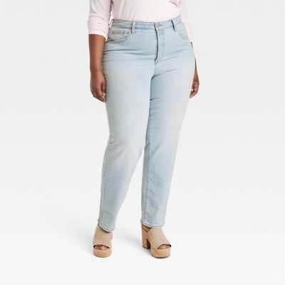 Universal Thread high rise 90s straight jeans in vintage light wash from Target, an Agolde 90s jeans alternative