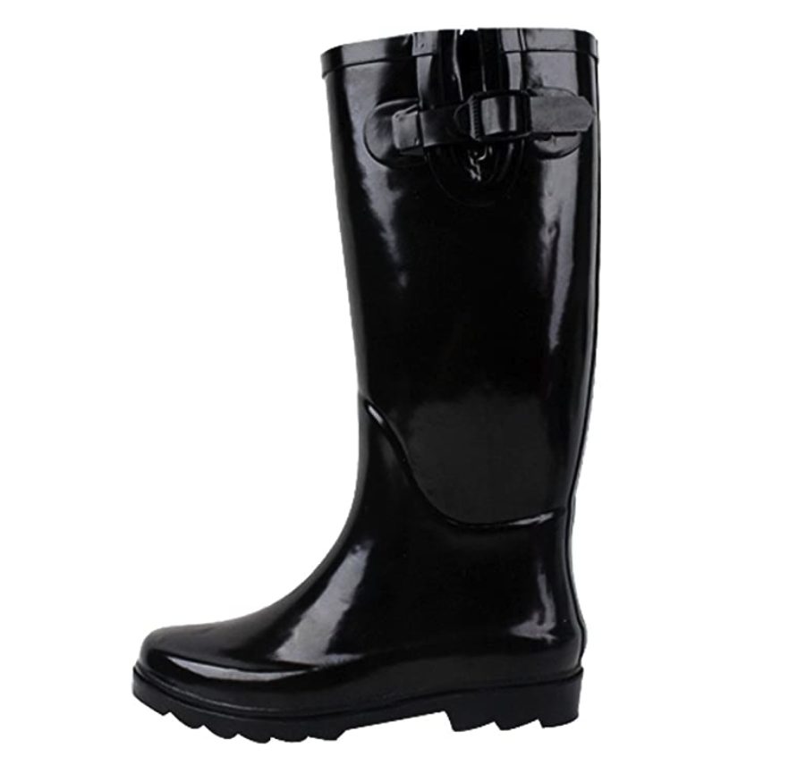 Best Hunter Rain Boots Look Alikes and Alternatives